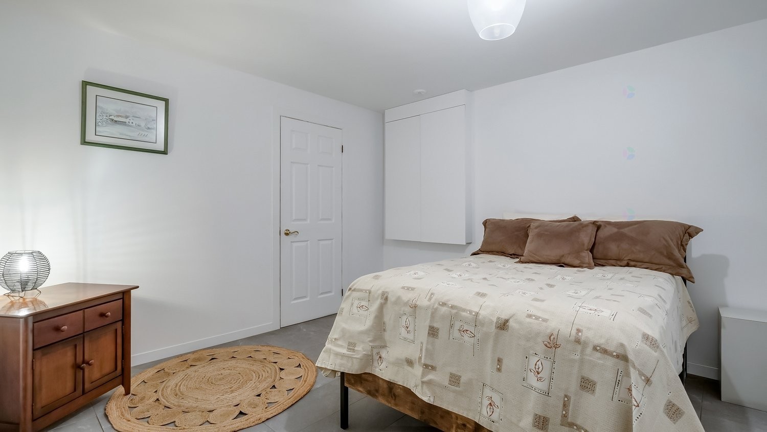 









73


Route 255

,
Kingsey Falls,







QC
J0A1B0

