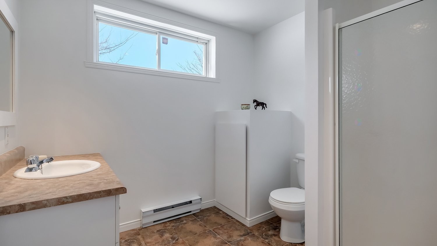 









73


Route 255

,
Kingsey Falls,







QC
J0A1B0

