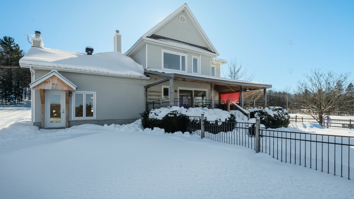 









73


Route 255

,
Kingsey Falls,







QC
J0A1B0

