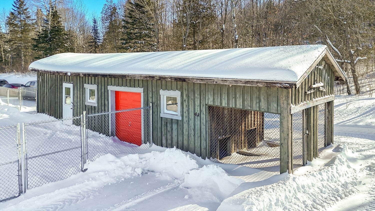 









73


Route 255

,
Kingsey Falls,







QC
J0A1B0

