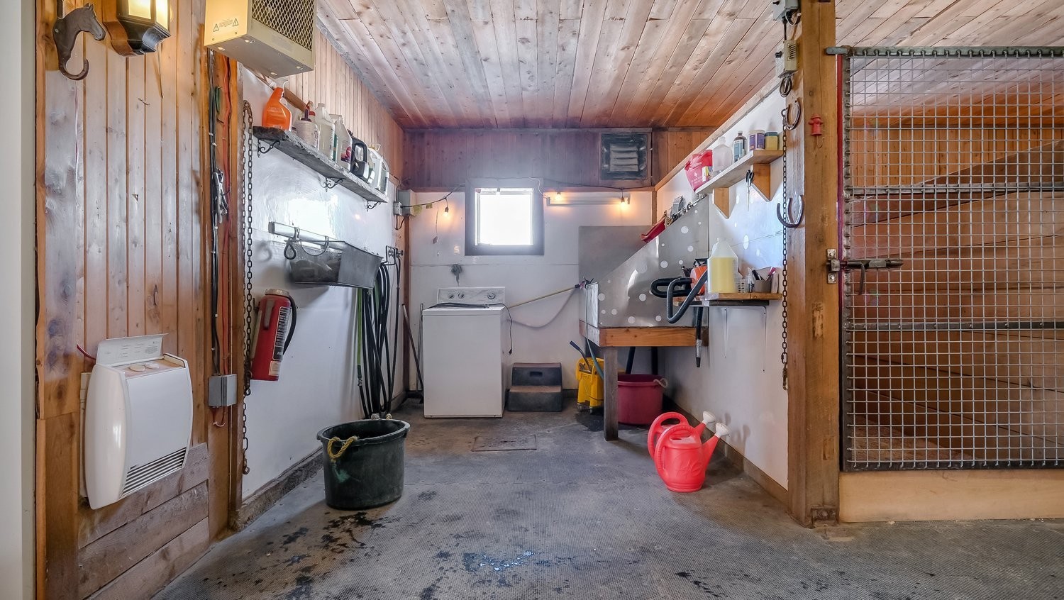 









73


Route 255

,
Kingsey Falls,







QC
J0A1B0

