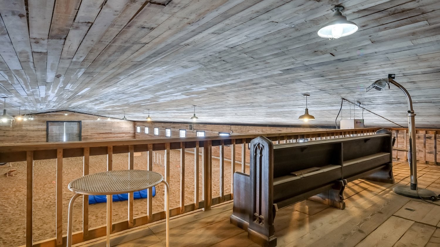 









73


Route 255

,
Kingsey Falls,







QC
J0A1B0

