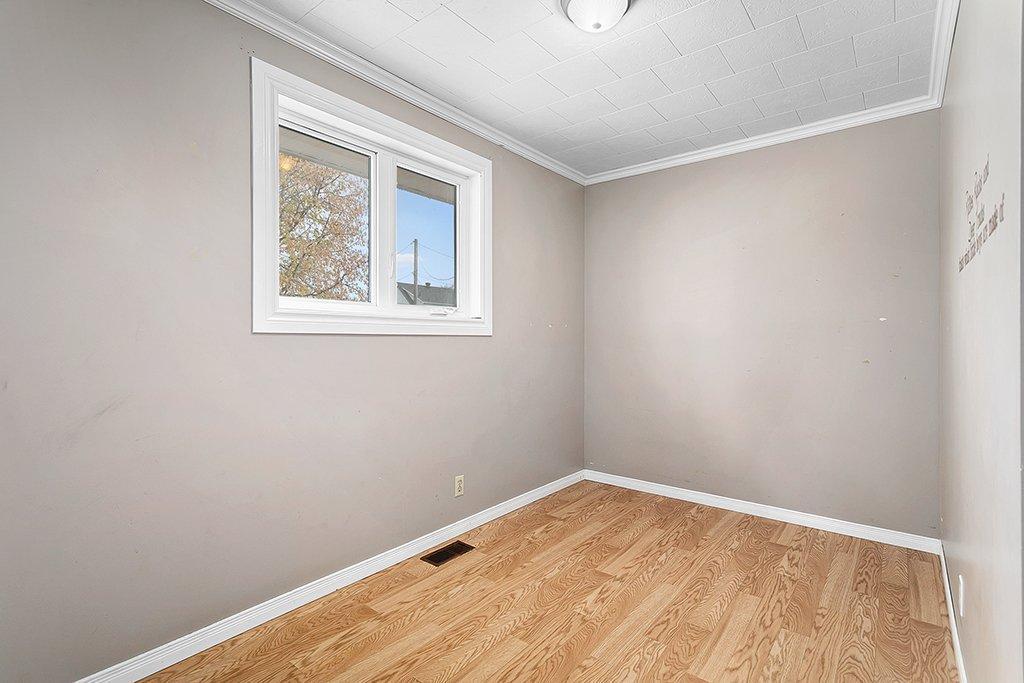 









475


Rue Bristol

,
Shawville,




QC
J0X2Y0

