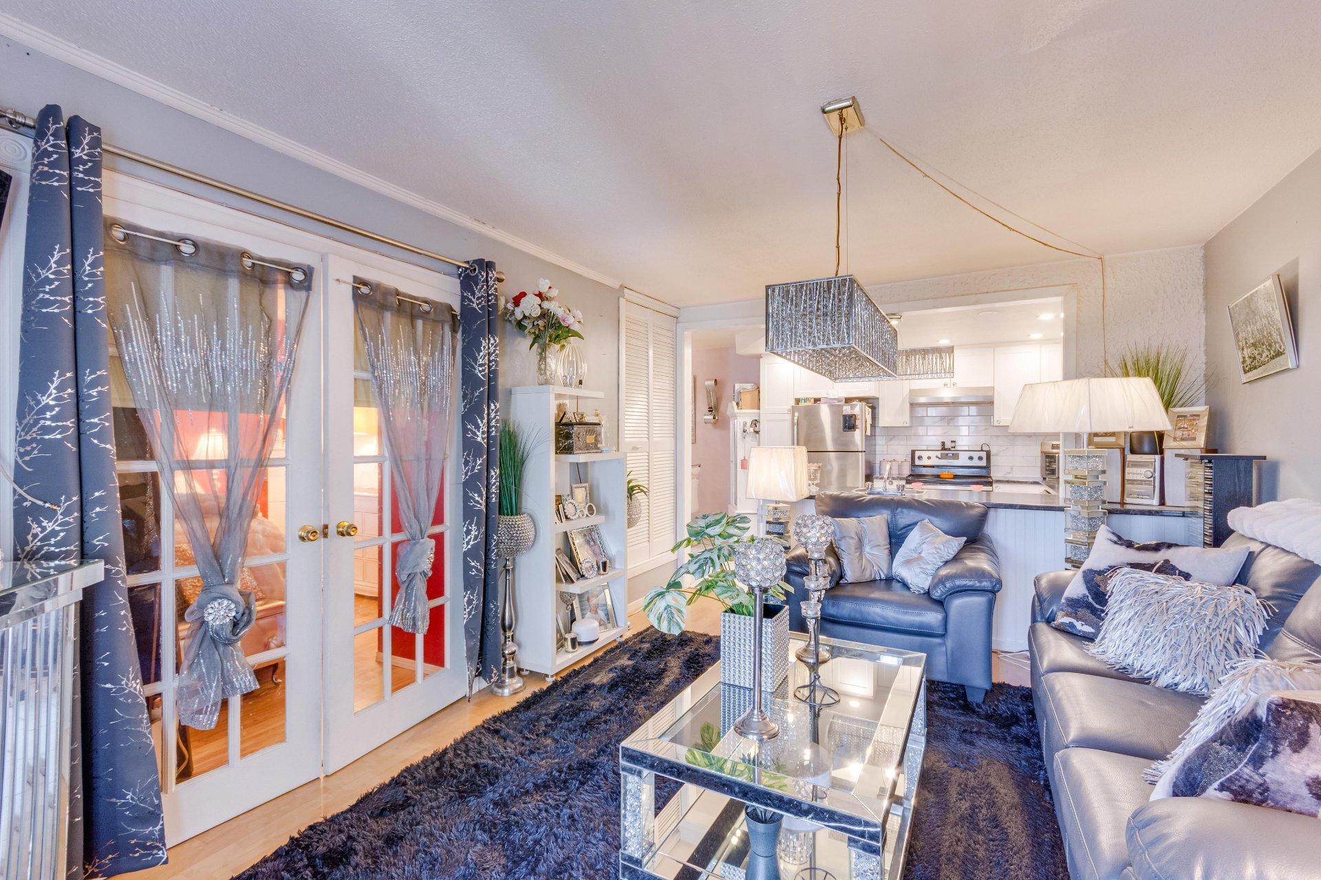 









22


Rue de Dubuc

,
Gatineau (Gatineau),




QC
J8T4C2

