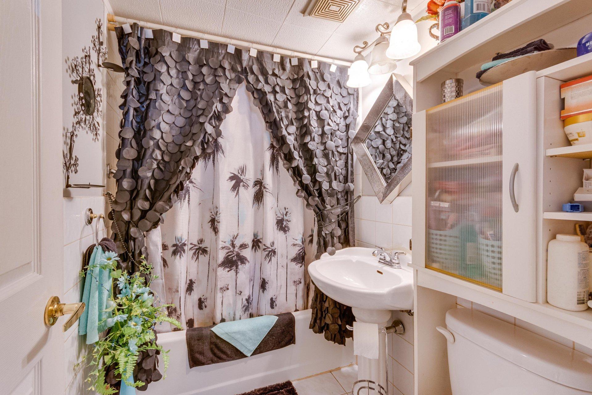 









22


Rue de Dubuc

,
Gatineau (Gatineau),




QC
J8T4C2

