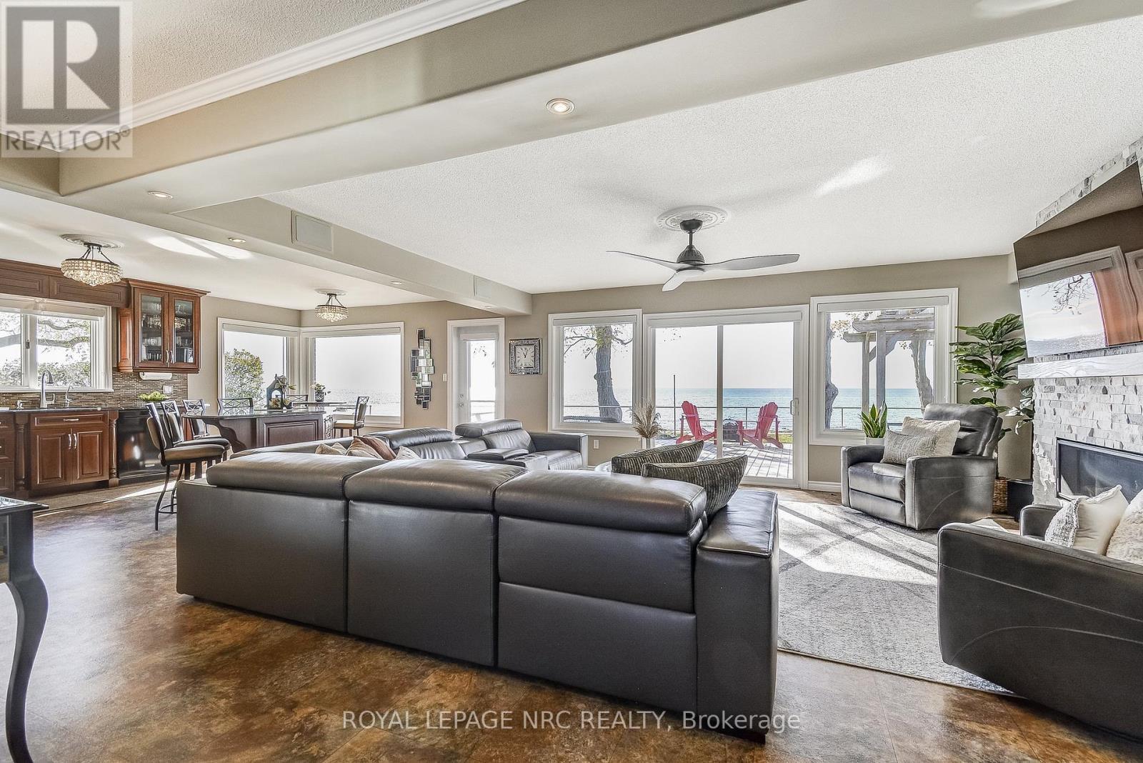 












10781 LAKESHORE ROAD W

,
Wainfleet (Lakeshore),




Ontario
L3K5V4

