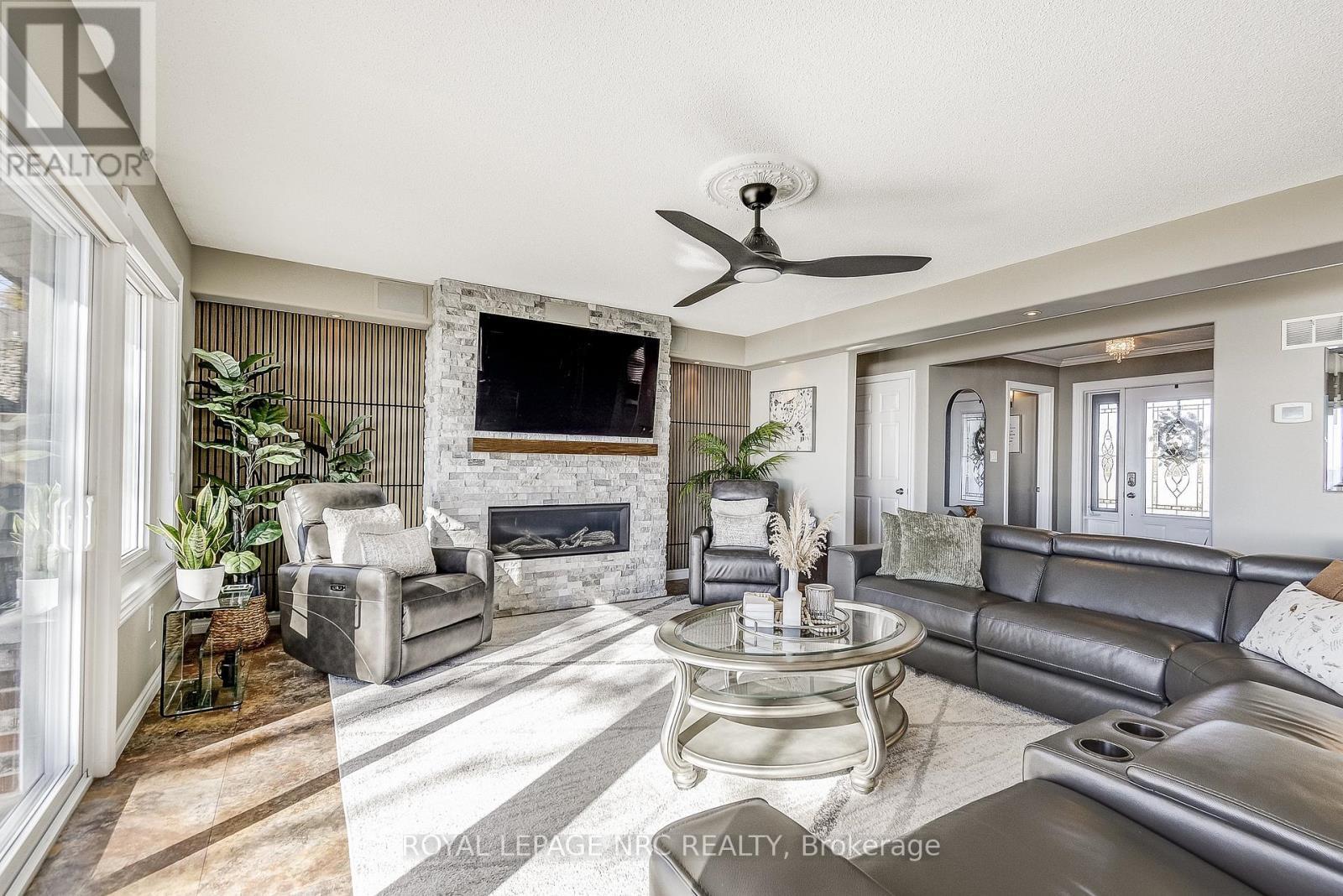 












10781 LAKESHORE ROAD W

,
Wainfleet (Lakeshore),




Ontario
L3K5V4

