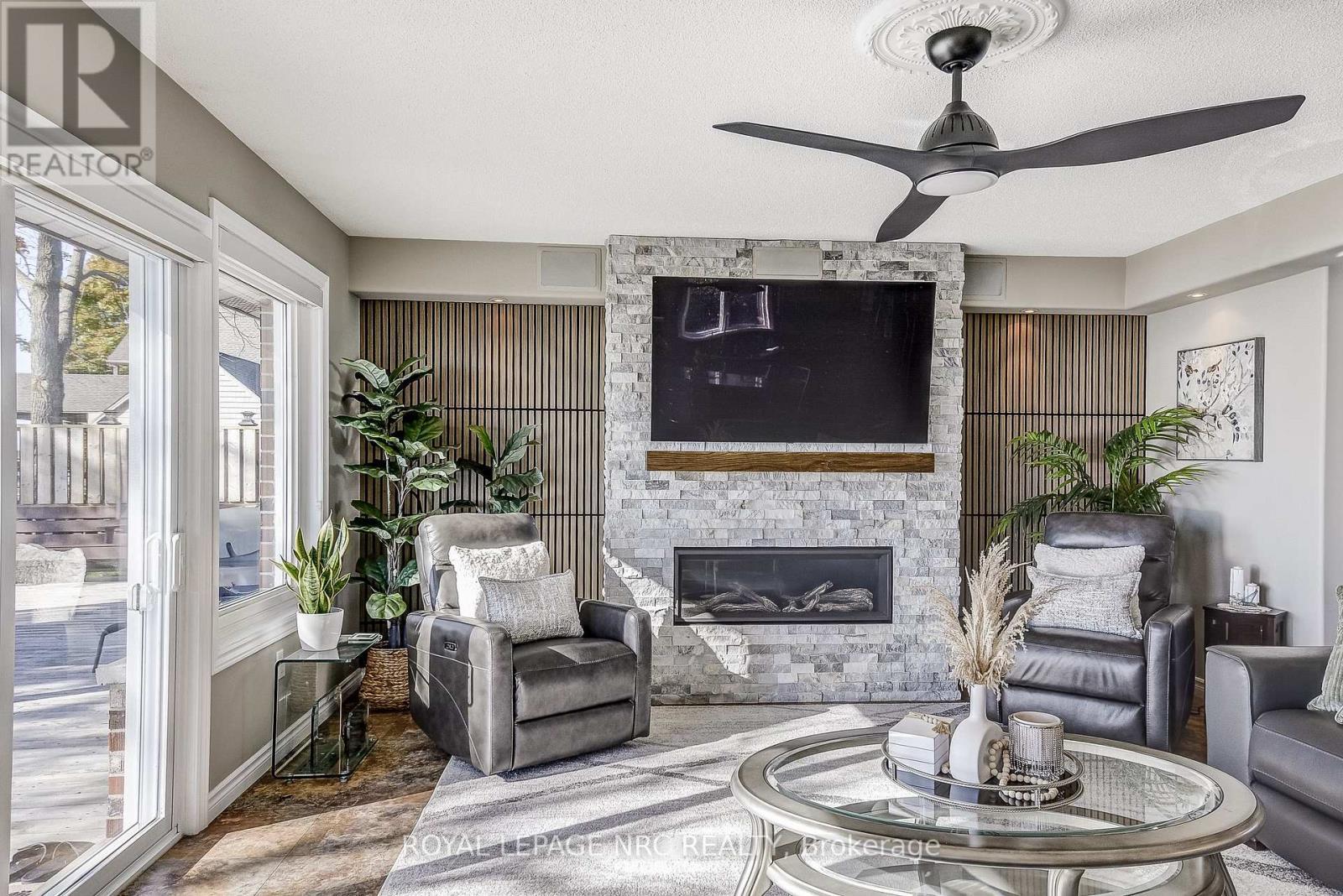 












10781 LAKESHORE ROAD W

,
Wainfleet (Lakeshore),




Ontario
L3K5V4

