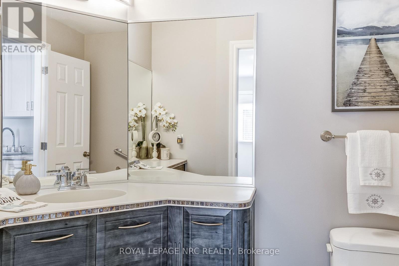 












10781 LAKESHORE ROAD W

,
Wainfleet (Lakeshore),




Ontario
L3K5V4

