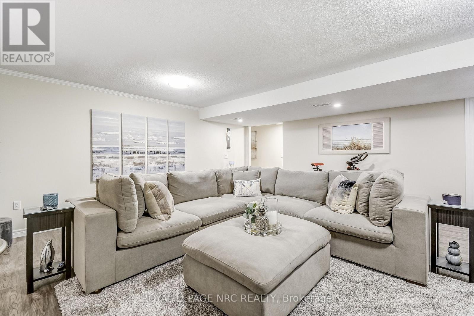 












10781 LAKESHORE ROAD W

,
Wainfleet (Lakeshore),




Ontario
L3K5V4

