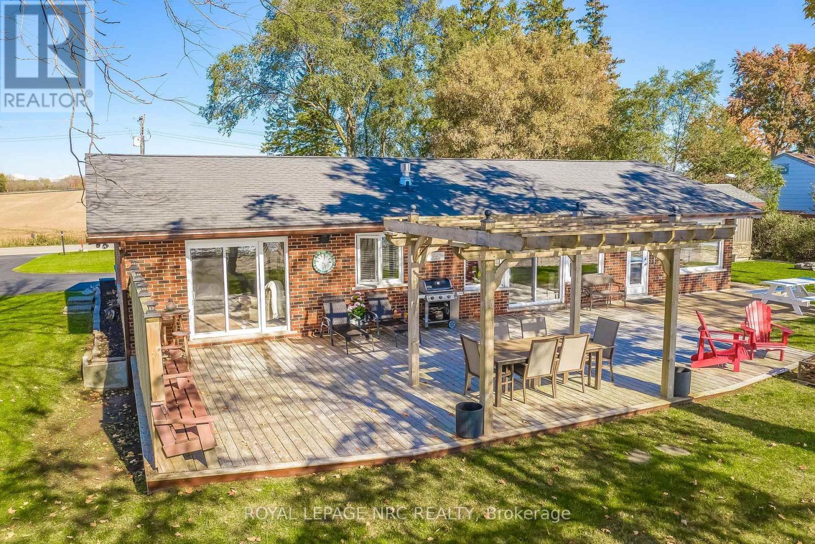 












10781 LAKESHORE ROAD W

,
Wainfleet (Lakeshore),




Ontario
L3K5V4

