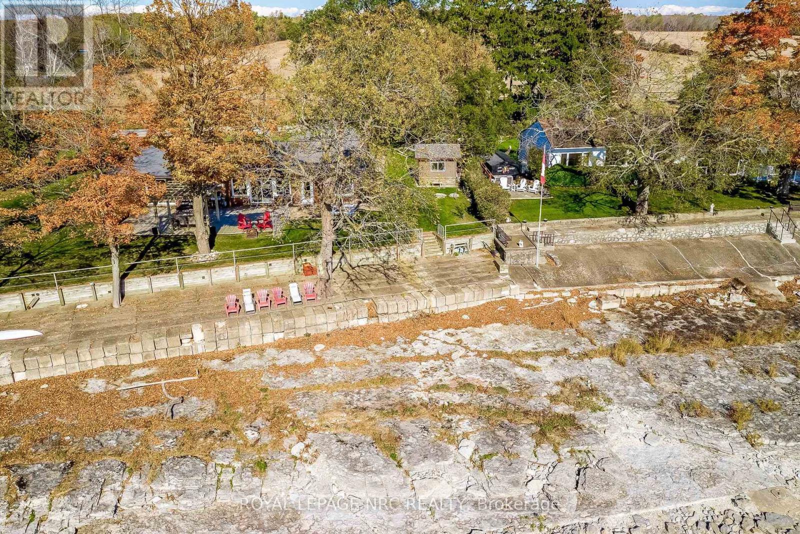 












10781 LAKESHORE ROAD W

,
Wainfleet (Lakeshore),




Ontario
L3K5V4

