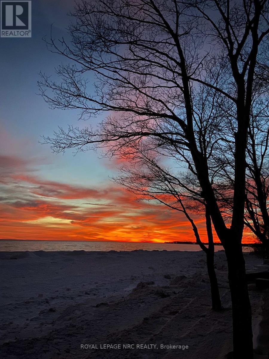 












10781 LAKESHORE ROAD W

,
Wainfleet (Lakeshore),




Ontario
L3K5V4

