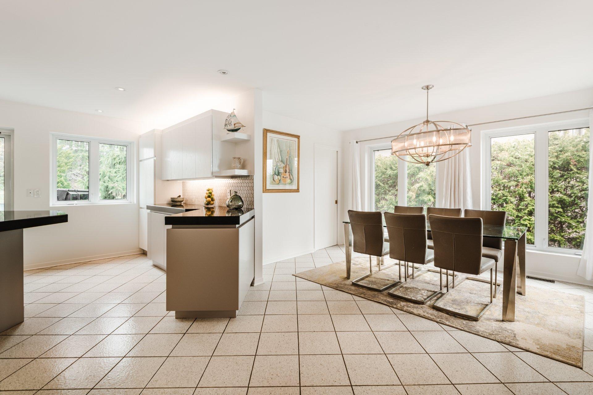 









1495


Rue des Alouettes

,
Saint-Bruno-de-Montarville,




QC
J3V6E4

