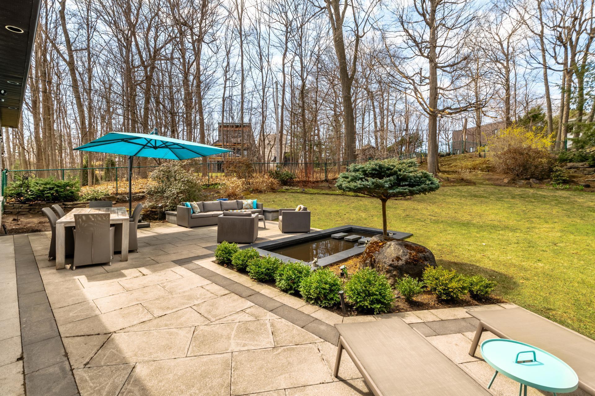 









1495


Rue des Alouettes

,
Saint-Bruno-de-Montarville,




QC
J3V6E4

