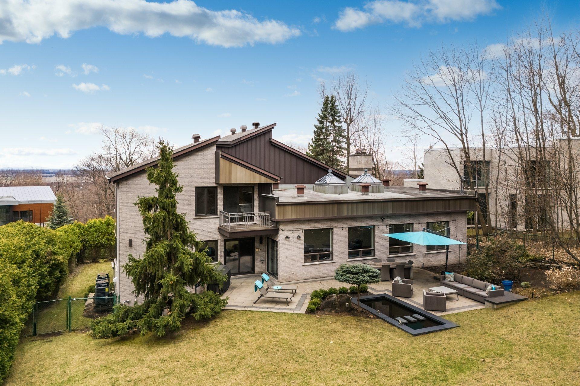 









1495


Rue des Alouettes

,
Saint-Bruno-de-Montarville,




QC
J3V6E4

