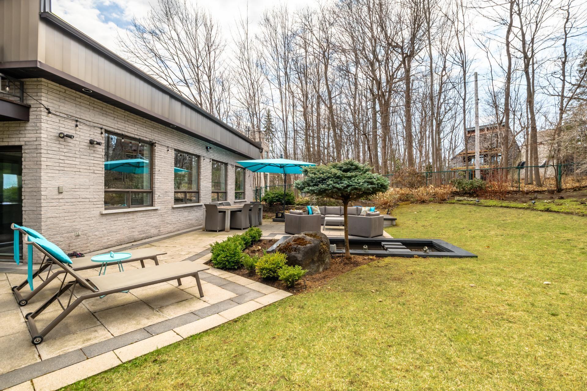 









1495


Rue des Alouettes

,
Saint-Bruno-de-Montarville,




QC
J3V6E4

