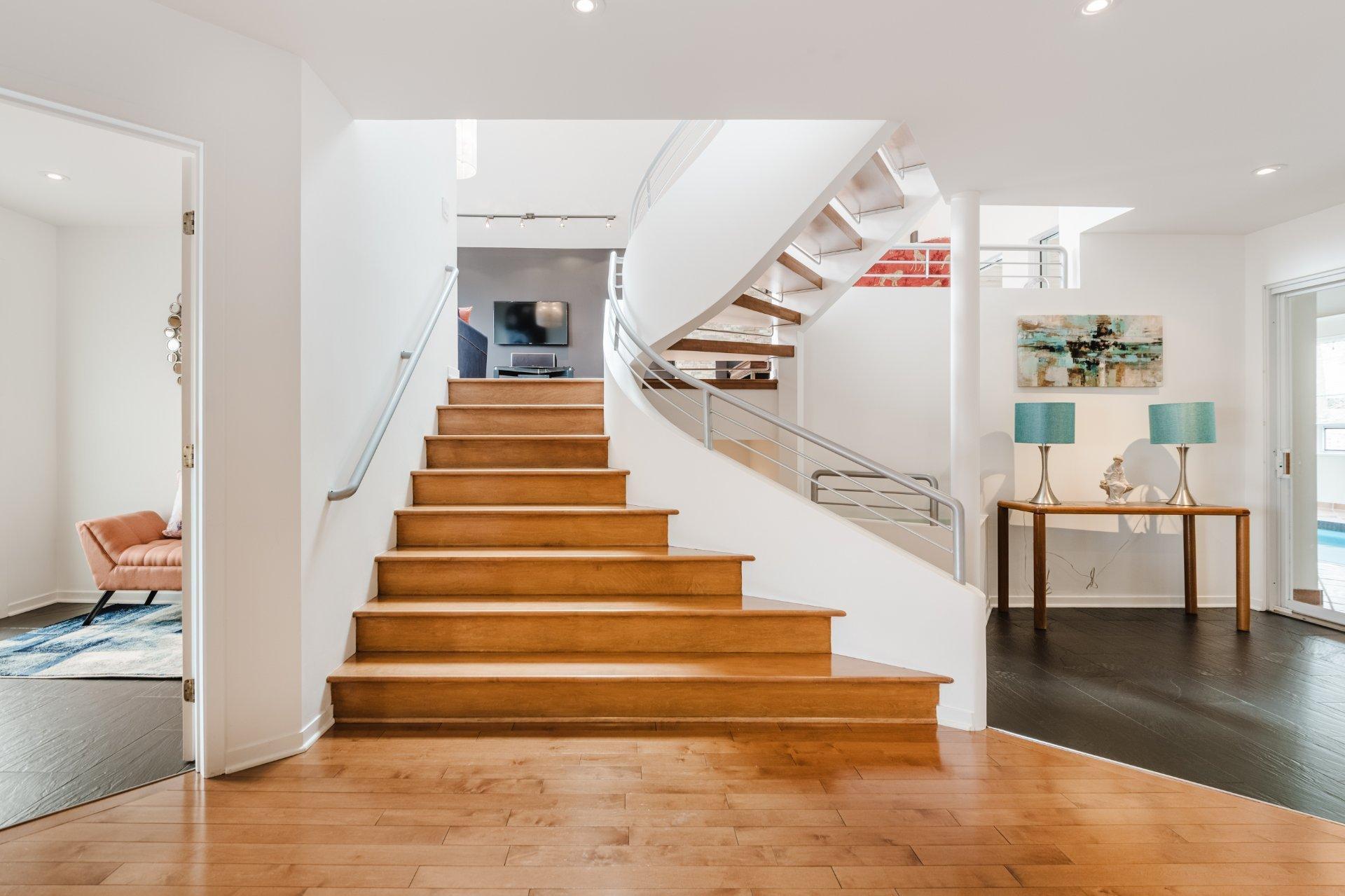 









1495


Rue des Alouettes

,
Saint-Bruno-de-Montarville,




QC
J3V6E4

