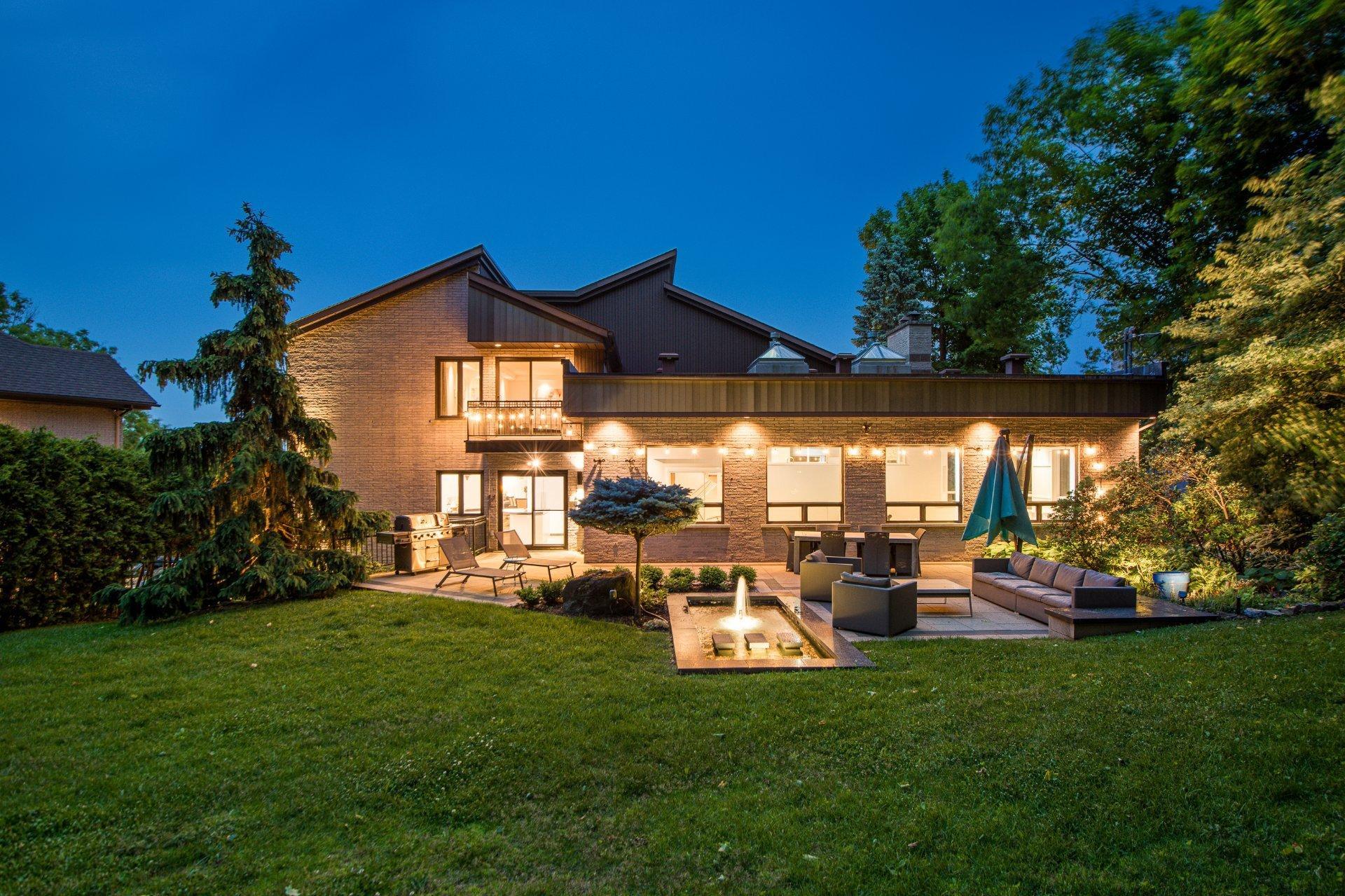 









1495


Rue des Alouettes

,
Saint-Bruno-de-Montarville,




QC
J3V6E4

