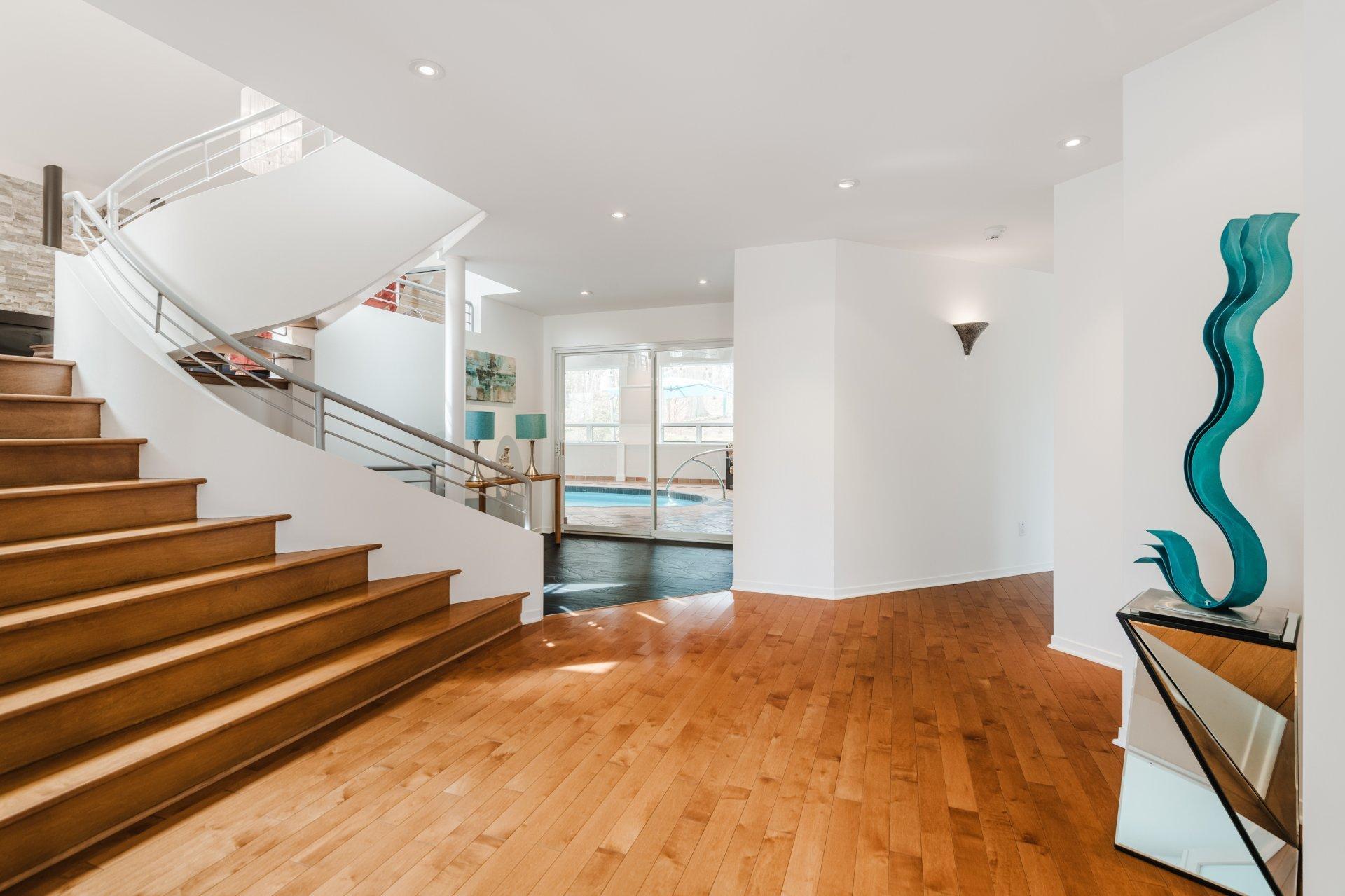 









1495


Rue des Alouettes

,
Saint-Bruno-de-Montarville,




QC
J3V6E4

