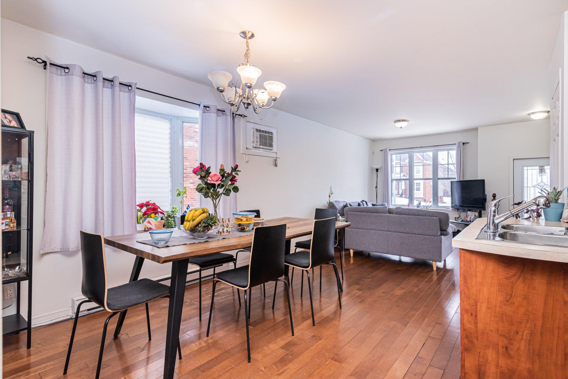 









7187

 - 7191


Boul. Notre-Dame

,
Laval (Sainte-Dorothée),




QC
H7X0A8

