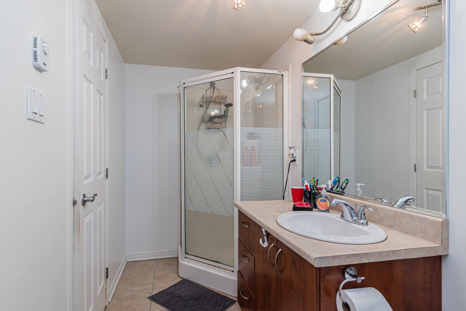 









7187

 - 7191


Boul. Notre-Dame

,
Laval (Sainte-Dorothée),




QC
H7X0A8

