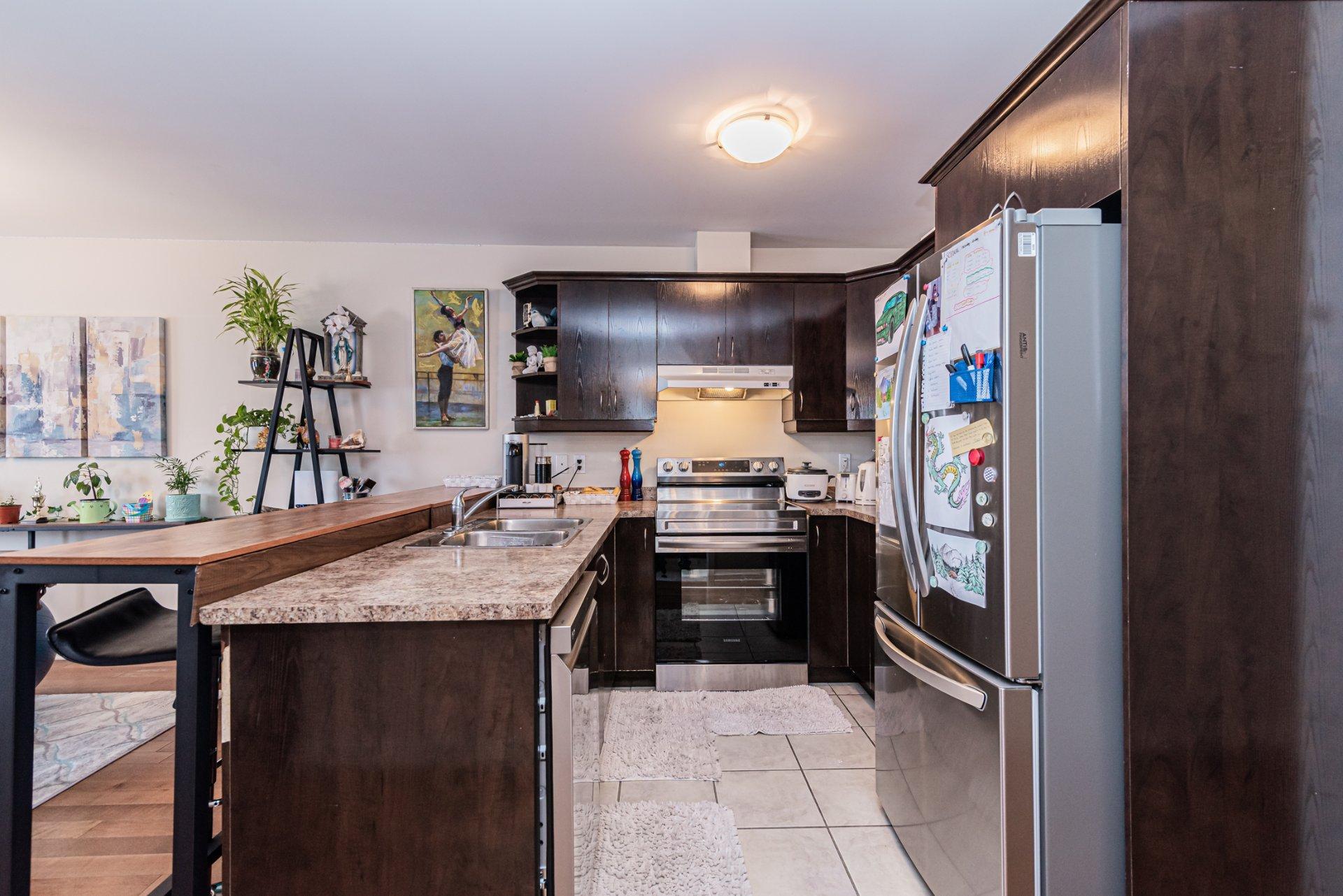 









7187

 - 7191


Boul. Notre-Dame

,
Laval (Sainte-Dorothée),




QC
H7X0A8

