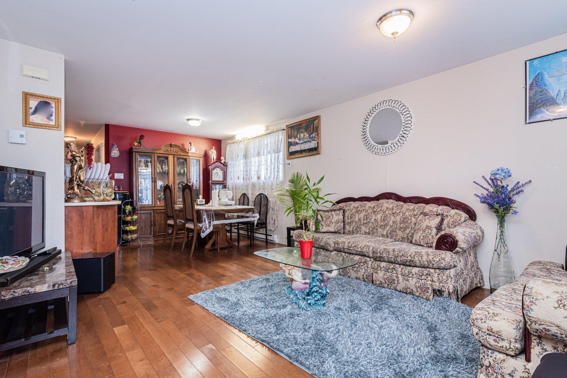 









7187

 - 7191


Boul. Notre-Dame

,
Laval (Sainte-Dorothée),




QC
H7X0A8

