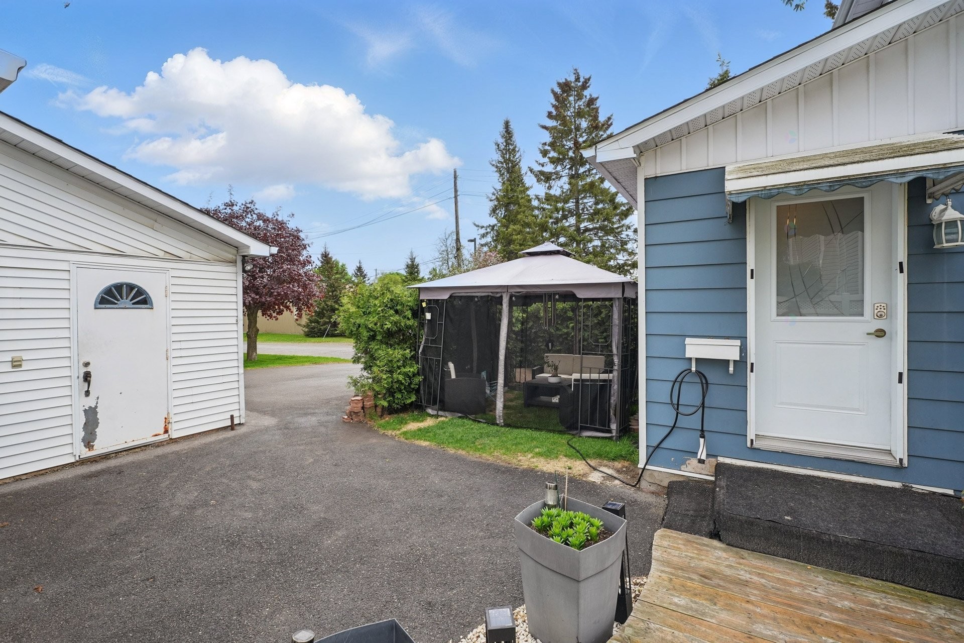 









12


Boul. Lorrain

,
Gatineau (Gatineau),




QC
J8P2C8

