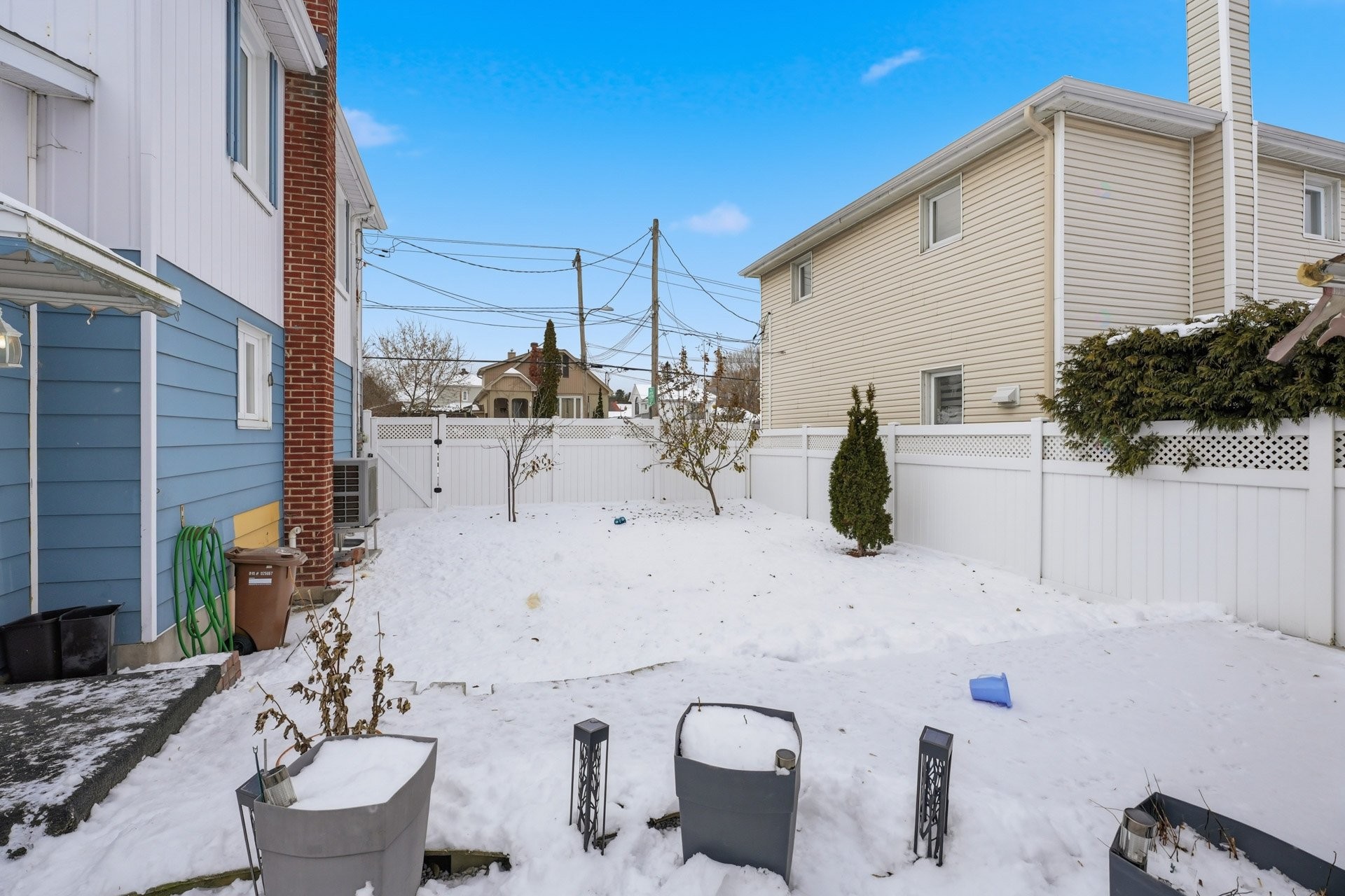 









12


Boul. Lorrain

,
Gatineau (Gatineau),




QC
J8P2C8

