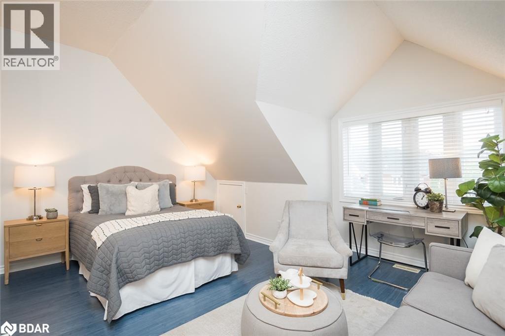 












1701 LAMPMAN Avenue Unit# 302

,
Burlington,




Ontario
L7L6R7

