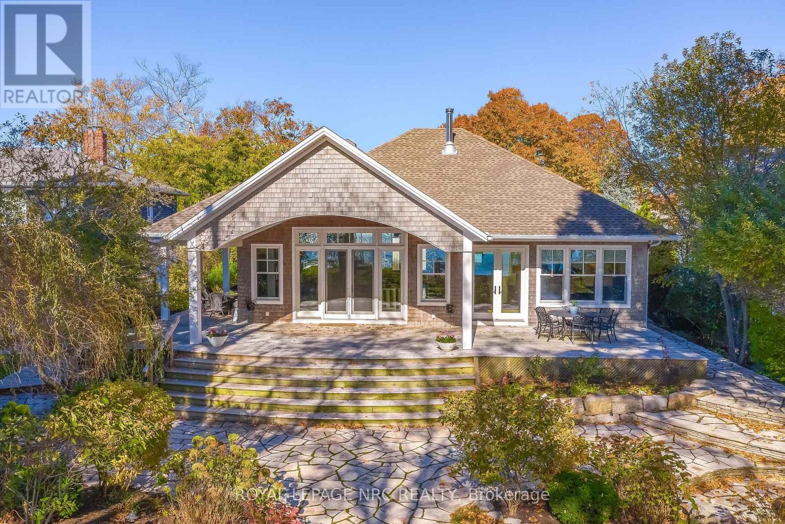 












63 TENNESSEE AVENUE

,
Port Colborne (Sugarloaf),




Ontario
L3K2R8

