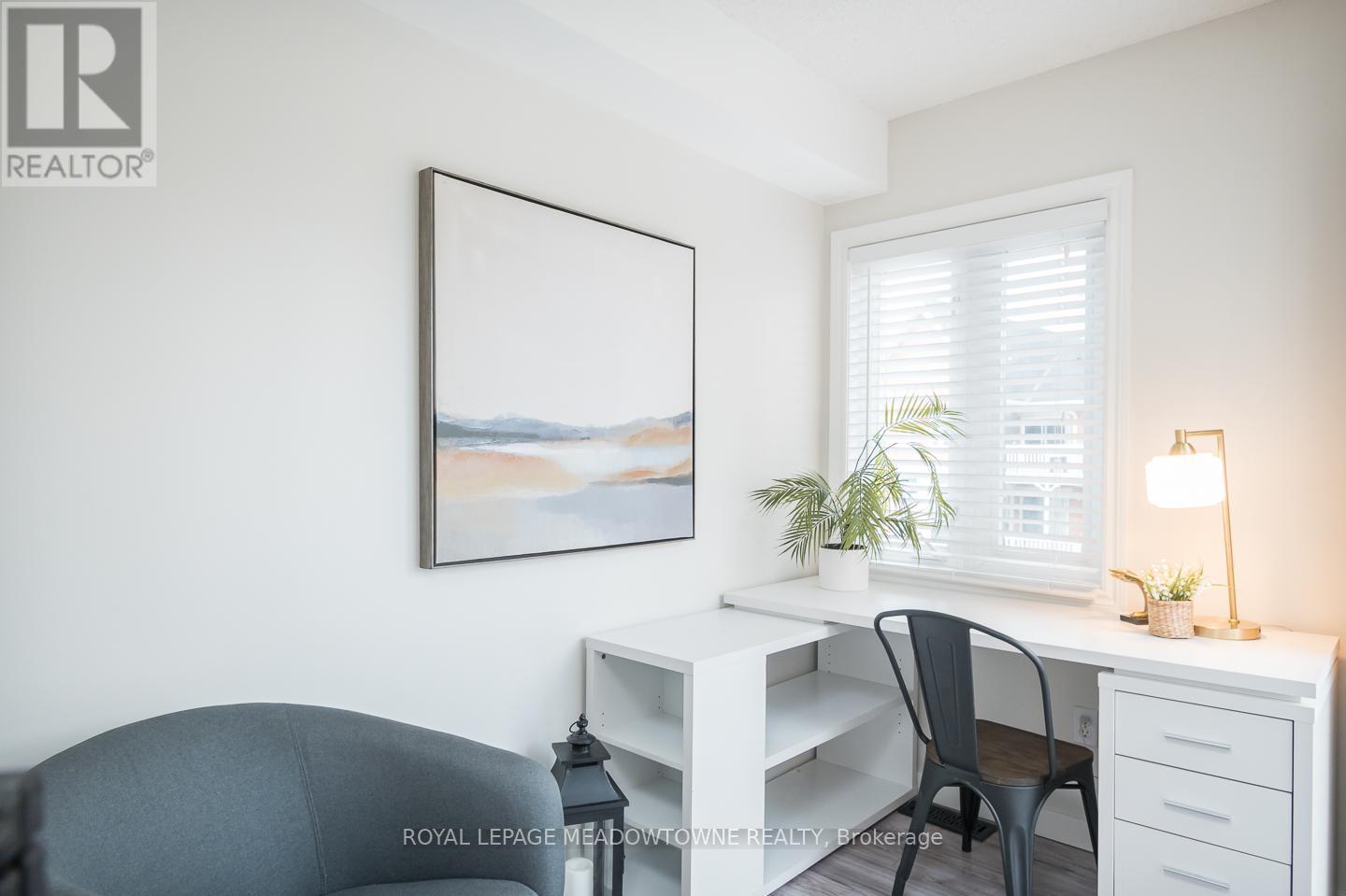 












302 - 1701 LAMPMAN AVENUE

,
Burlington,




Ontario
L7L6R7

