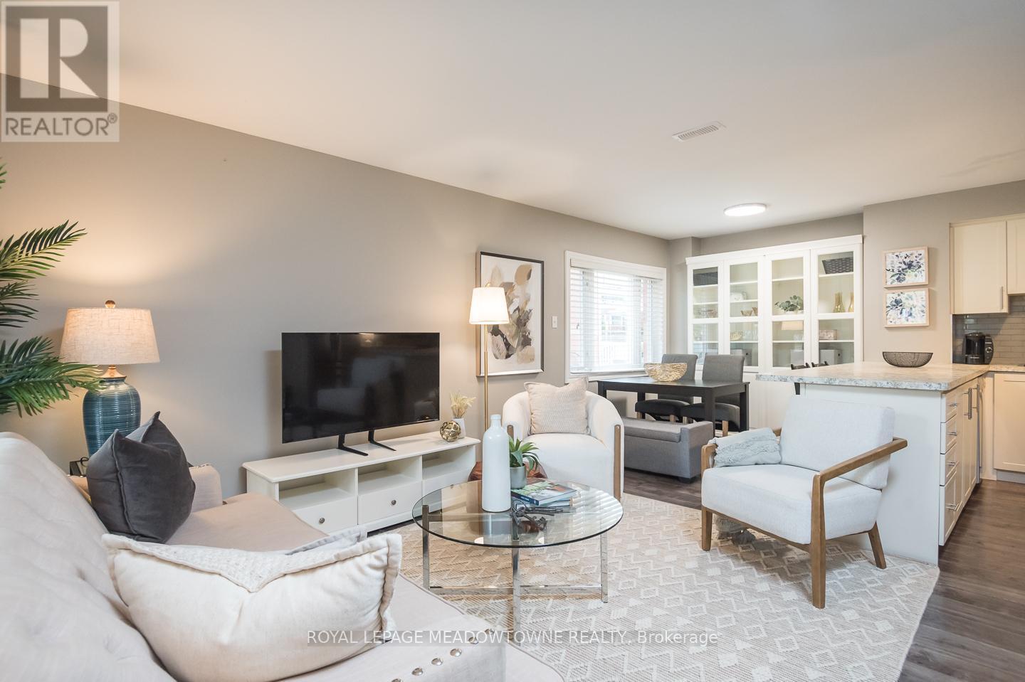 












302 - 1701 LAMPMAN AVENUE

,
Burlington,




Ontario
L7L6R7

