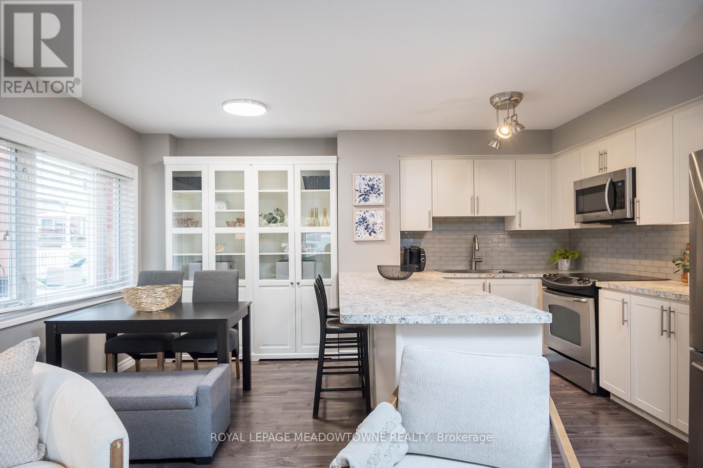 












302 - 1701 LAMPMAN AVENUE

,
Burlington,




Ontario
L7L6R7

