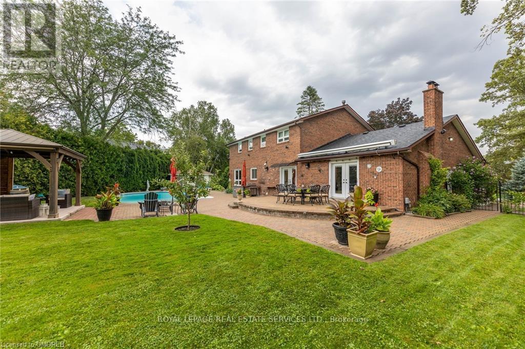 












2123 KAWARTHA CRESCENT

,
Mississauga,




Ontario
L5H3P8

