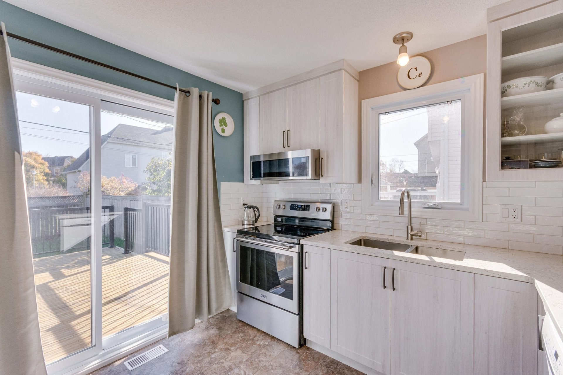 









36


Rue Jean-Louis-Morin

,
Gatineau (Aylmer),




QC
J9J3W1

