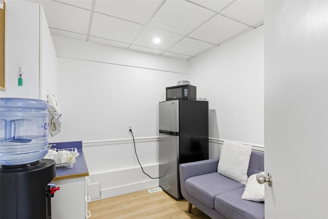 









1710


Ellis

Street, 18/19,
Kelowna,




BC
V1Y 2B5

