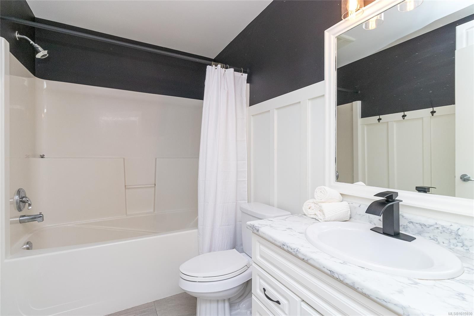 









5996


Rockridge

Rd,
Duncan,




BC
V9L 6X3

