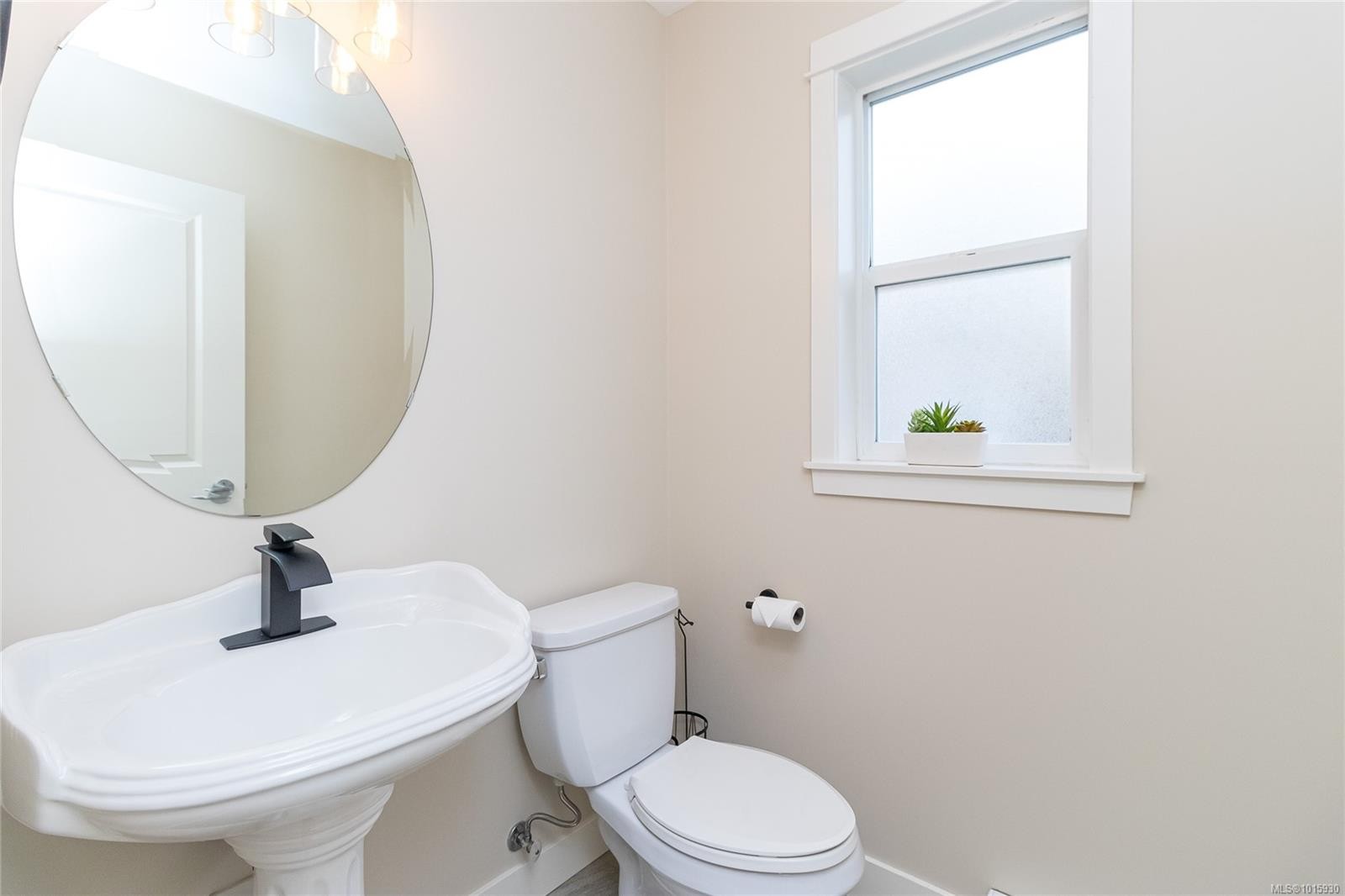 









5996


Rockridge

Rd,
Duncan,




BC
V9L 6X3

