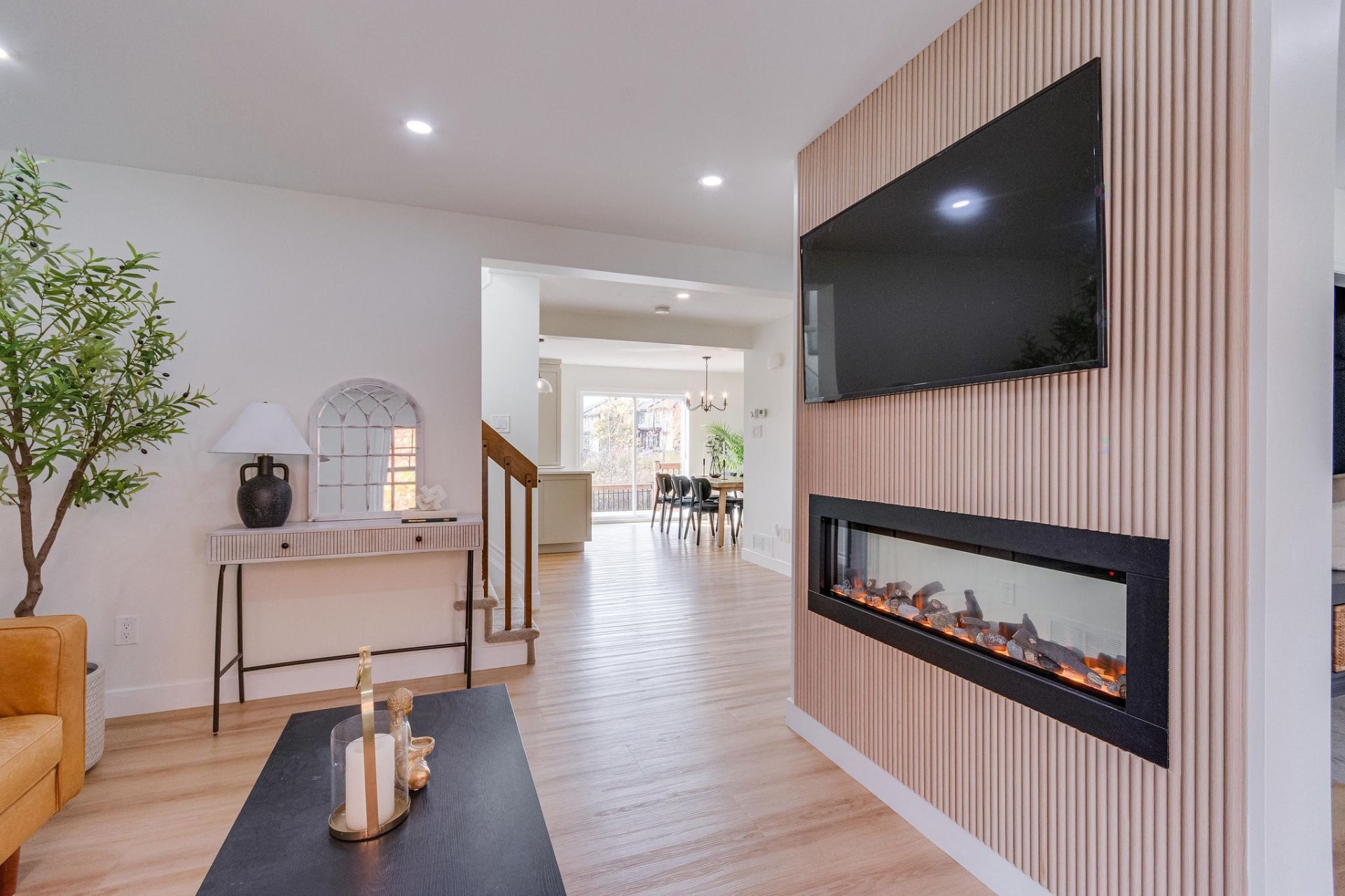 









3


Rue de la Caraque

,
Gatineau (Gatineau),




QC
J8P0E7

