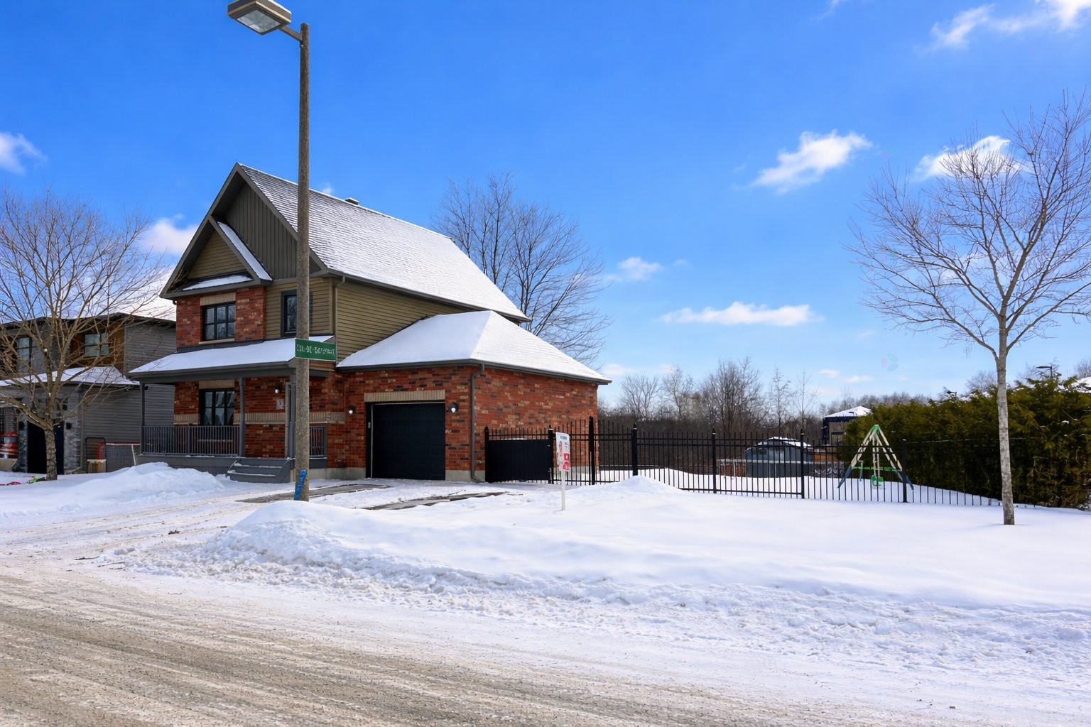 









3


Rue de la Caraque

,
Gatineau (Gatineau),




QC
J8P0E7

