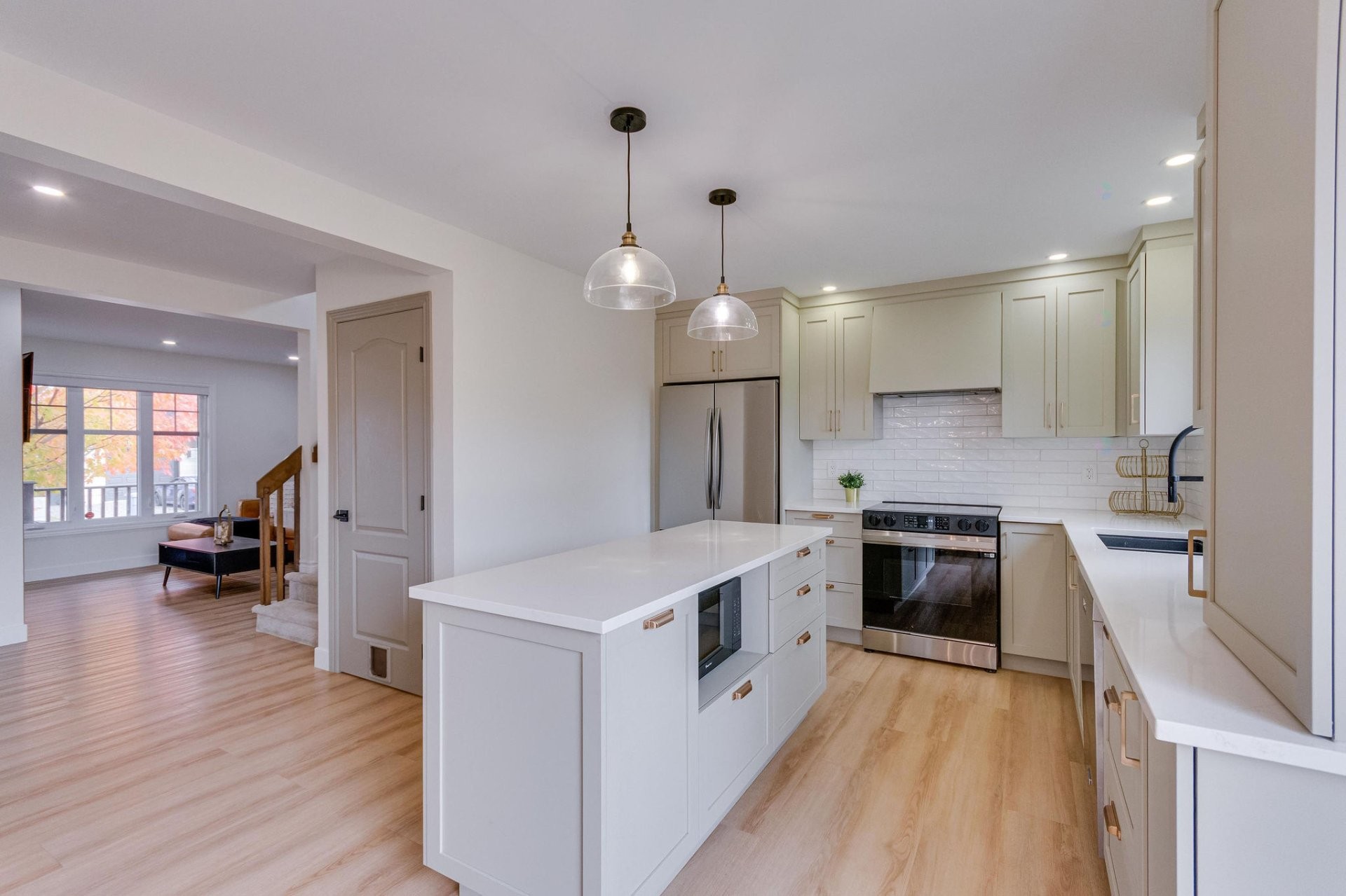 









3


Rue de la Caraque

,
Gatineau (Gatineau),




QC
J8P0E7

