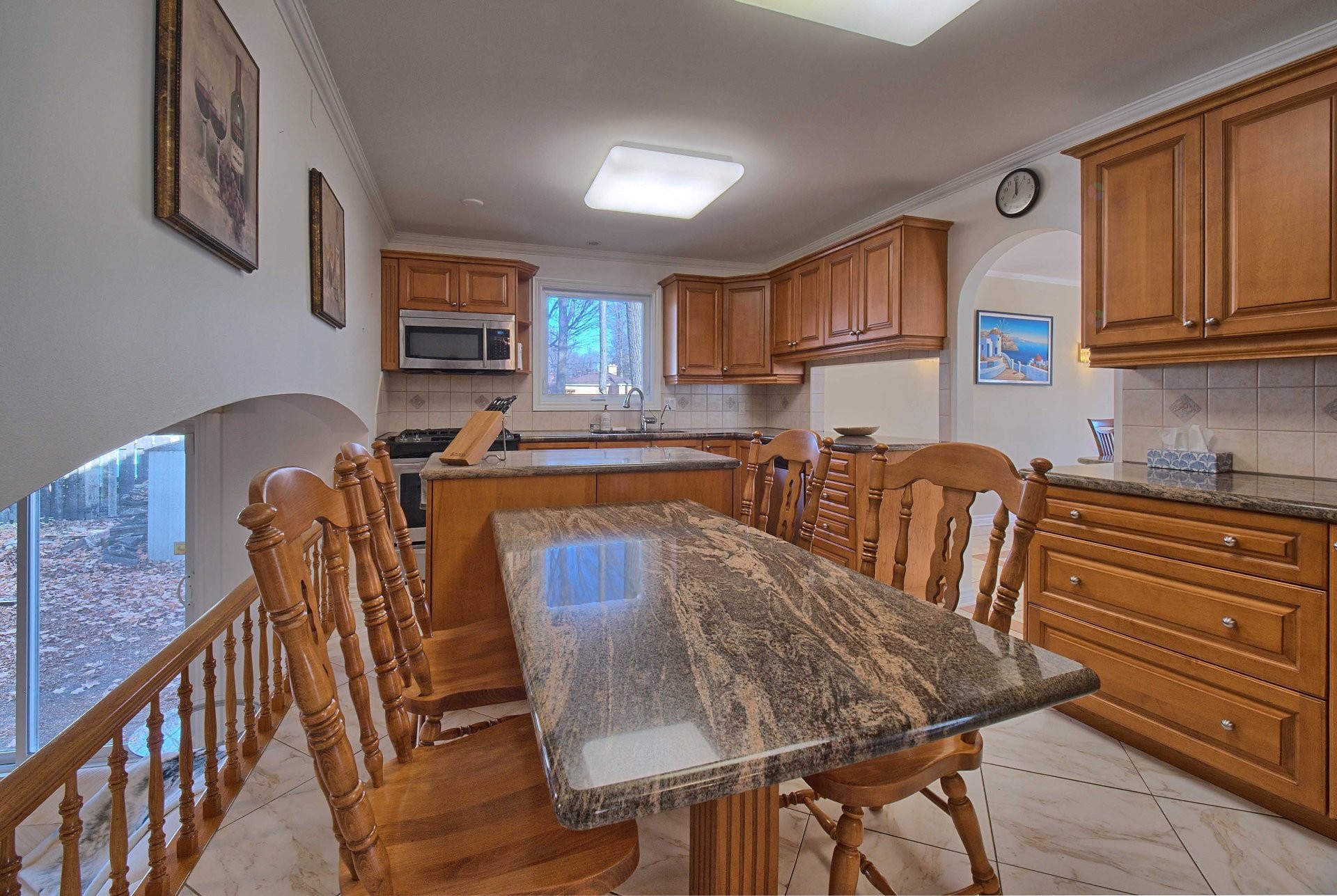 









28


Rue de Port-Royal

,
Gatineau (Aylmer),




QC
J9J1C8

