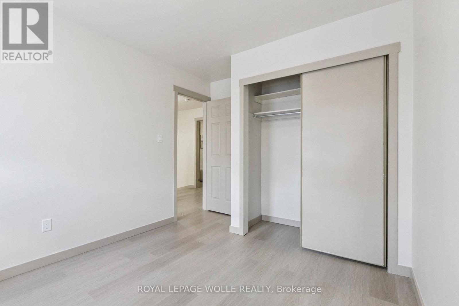 












27 - 89 WOOLWICH STREET

,
Waterloo,




Ontario
N2K1S5

