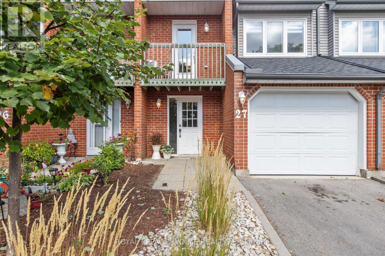 












27 - 89 WOOLWICH STREET

,
Waterloo,




Ontario
N2K1S5

