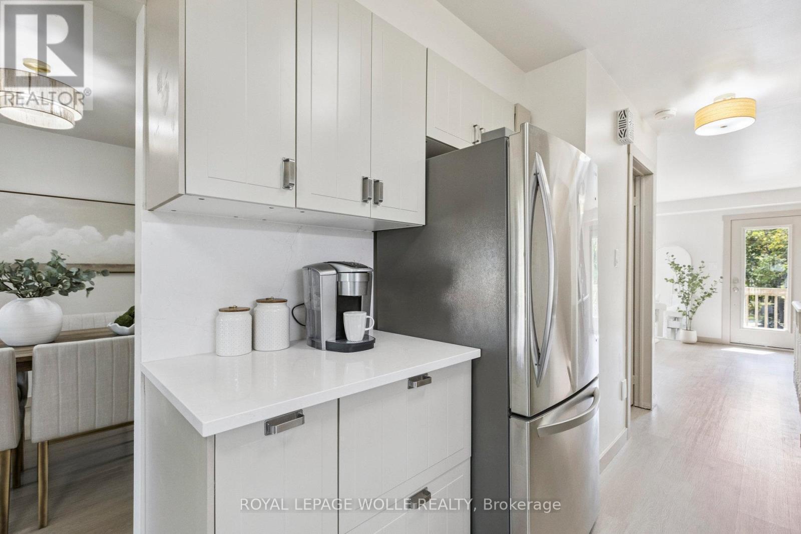 












27 - 89 WOOLWICH STREET

,
Waterloo,




Ontario
N2K1S5

