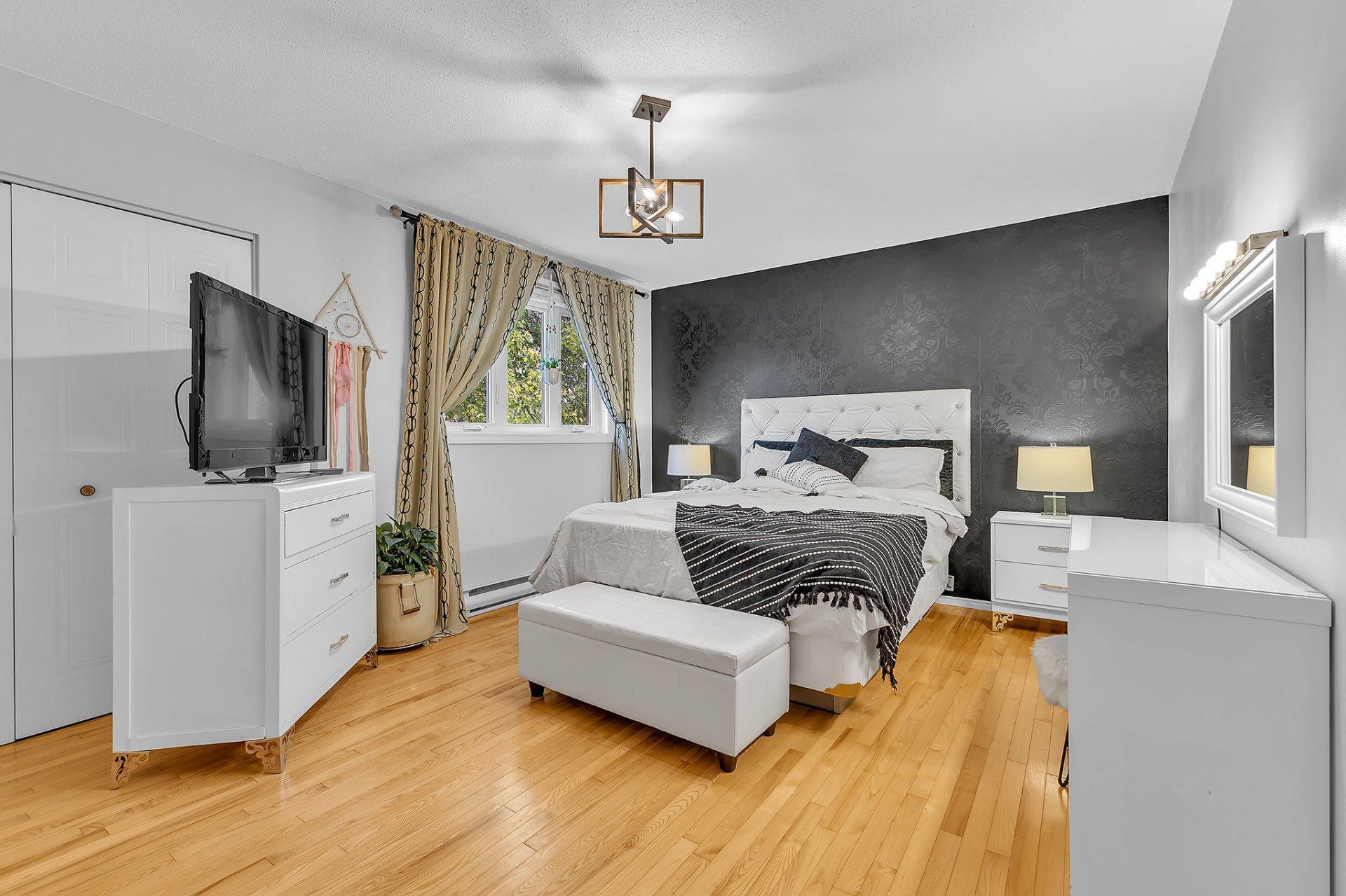 









12


Rue de Pradet

,
Gatineau (Gatineau),




QC
J8T8B9

