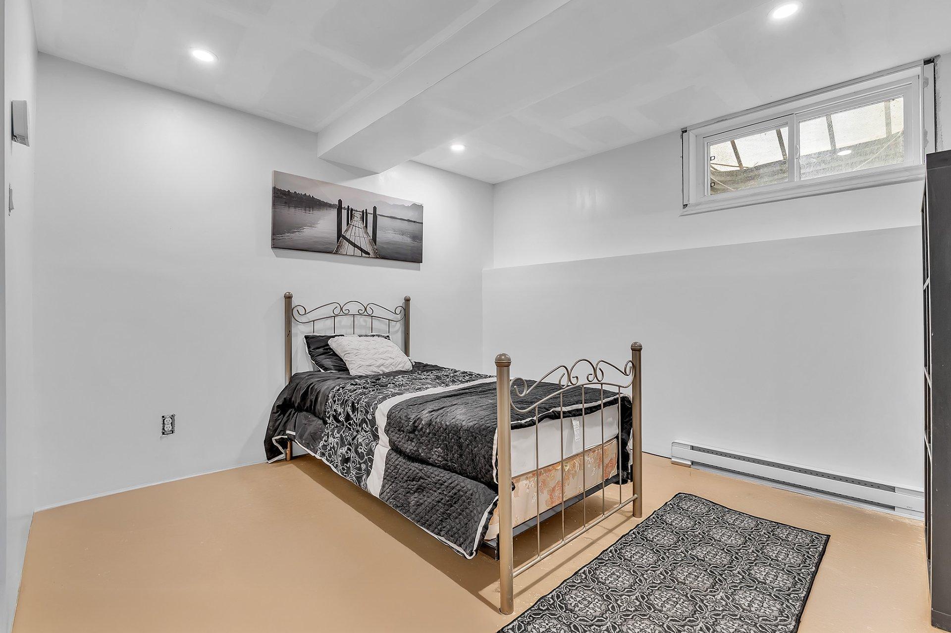 









12


Rue de Pradet

,
Gatineau (Gatineau),




QC
J8T8B9

