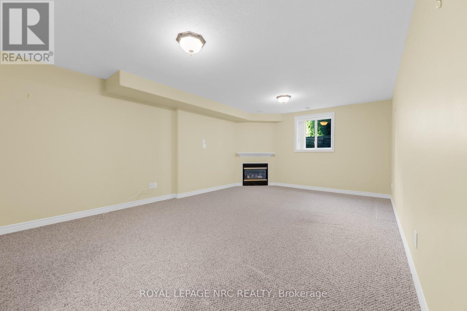 












157 LORETTA DRIVE

,
Niagara-on-the-Lake (Virgil),




Ontario
L0S1T0

